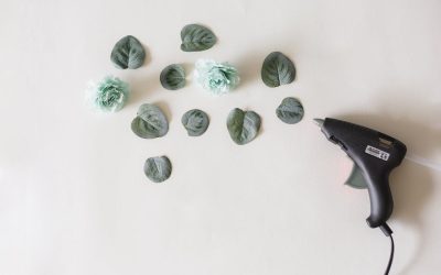 Få bort klister från plast – så gör du
